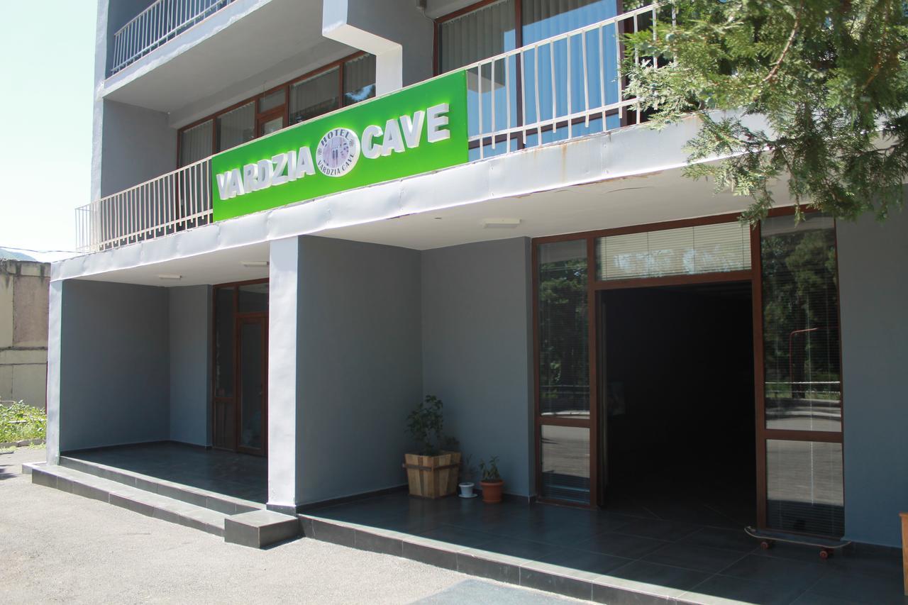 Vardzia Cave Hotel Aspindza エクステリア 写真